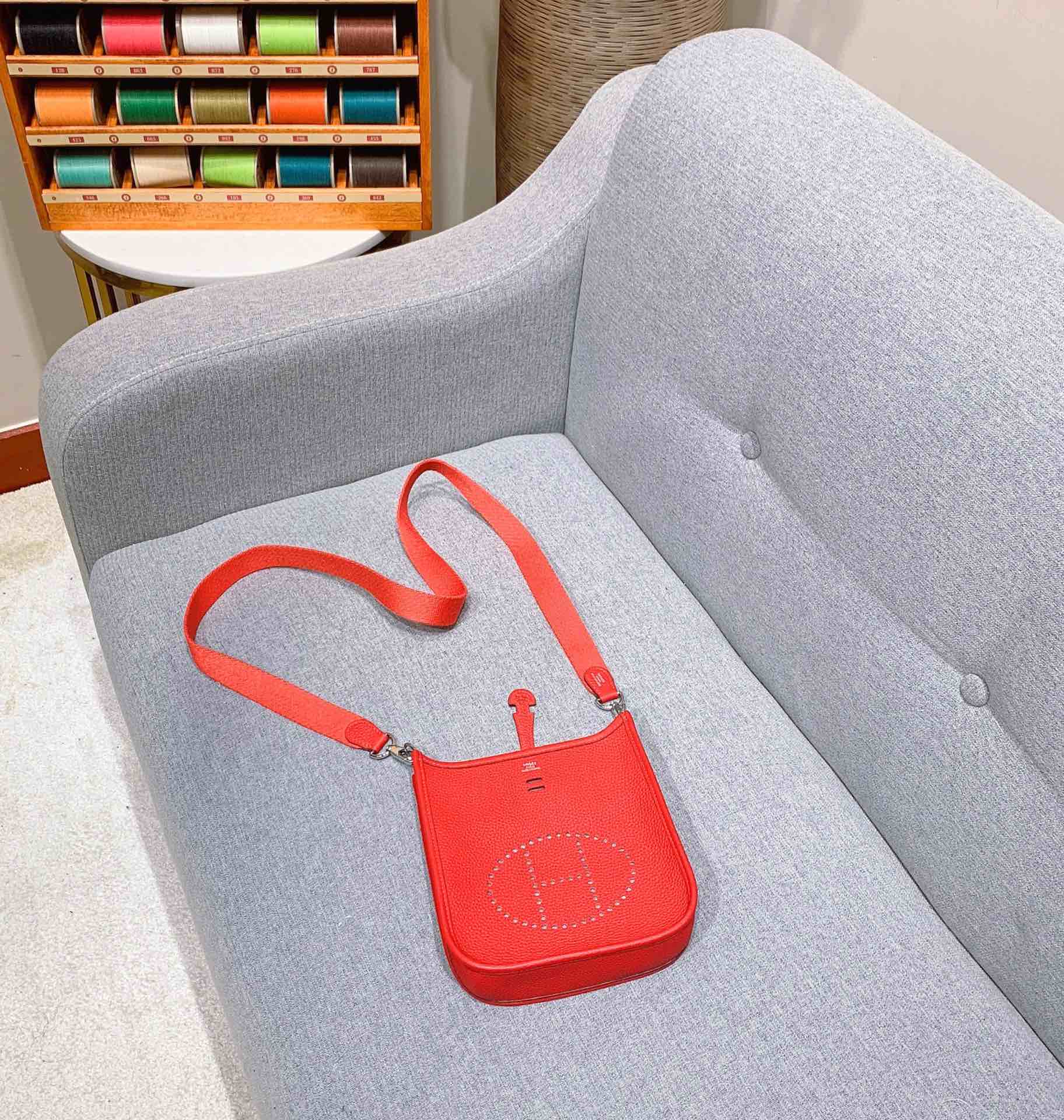 에르메스 미니 에블린16 로즈 은장 끌레망스 가죽